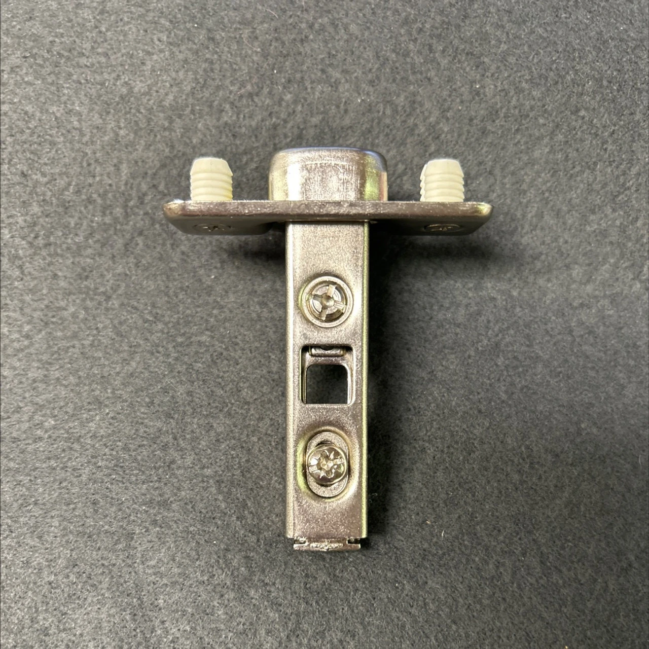 Liberty (100-Pack) Full Overlay 100 Degree Easy Clip Self Closing With Dowel 1 Liberty (100-Pack) Full Overlay 100 Degree Easy Clip Self Closing With Dowel