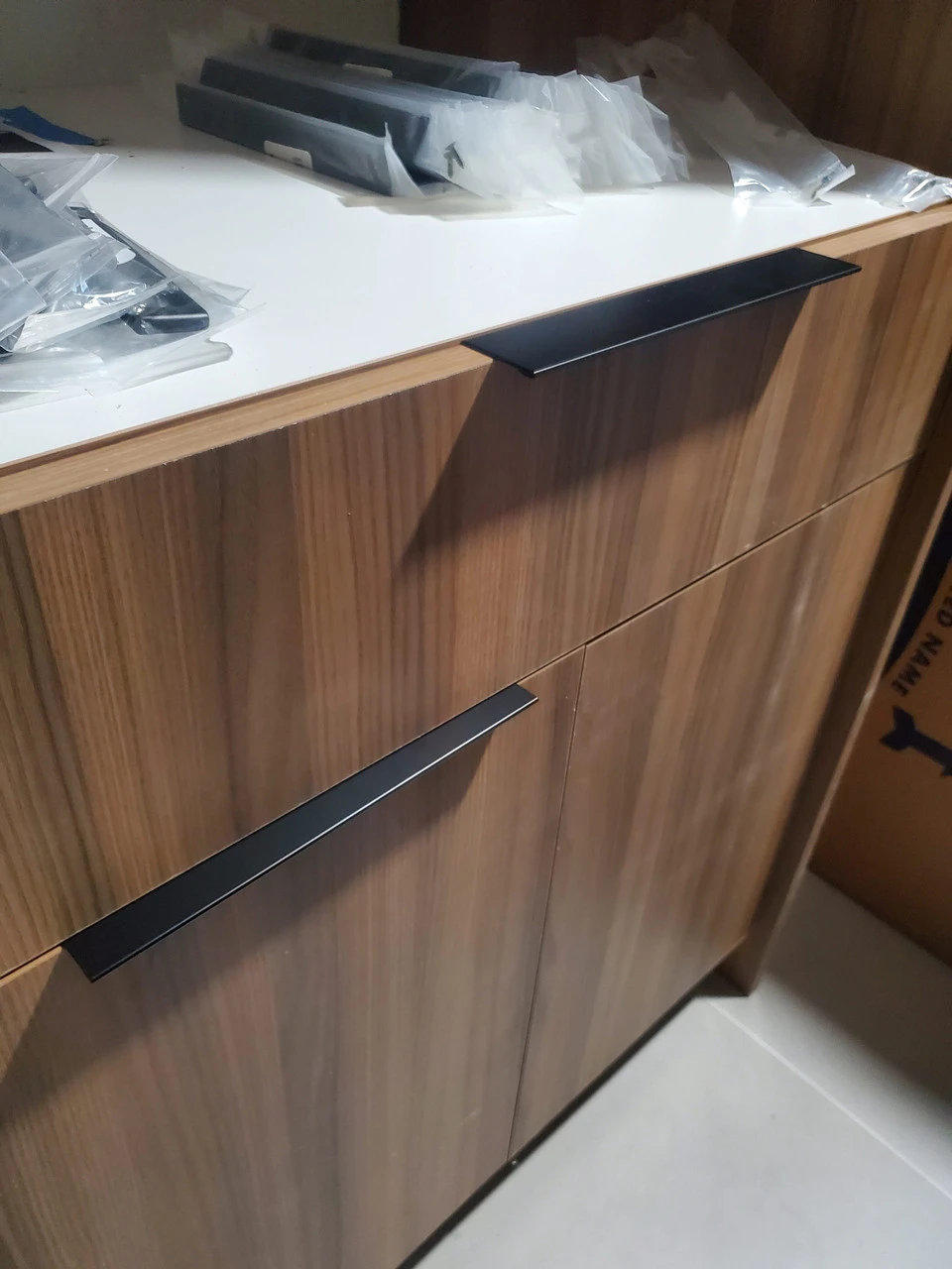 Liberty 8-13/16" Modern Edge Pull Flat Black 2 Liberty 8-13/16" Modern Edge Pull Flat Black - Image 2