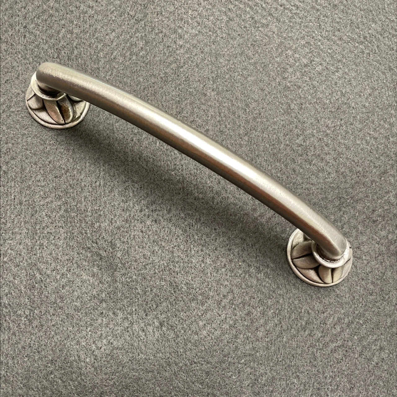 AS-IS 6" Pompeii Satin Pewter Pull (1 LEFT) 1 AS-IS 6" Pompeii Satin Pewter Pull (1 LEFT)