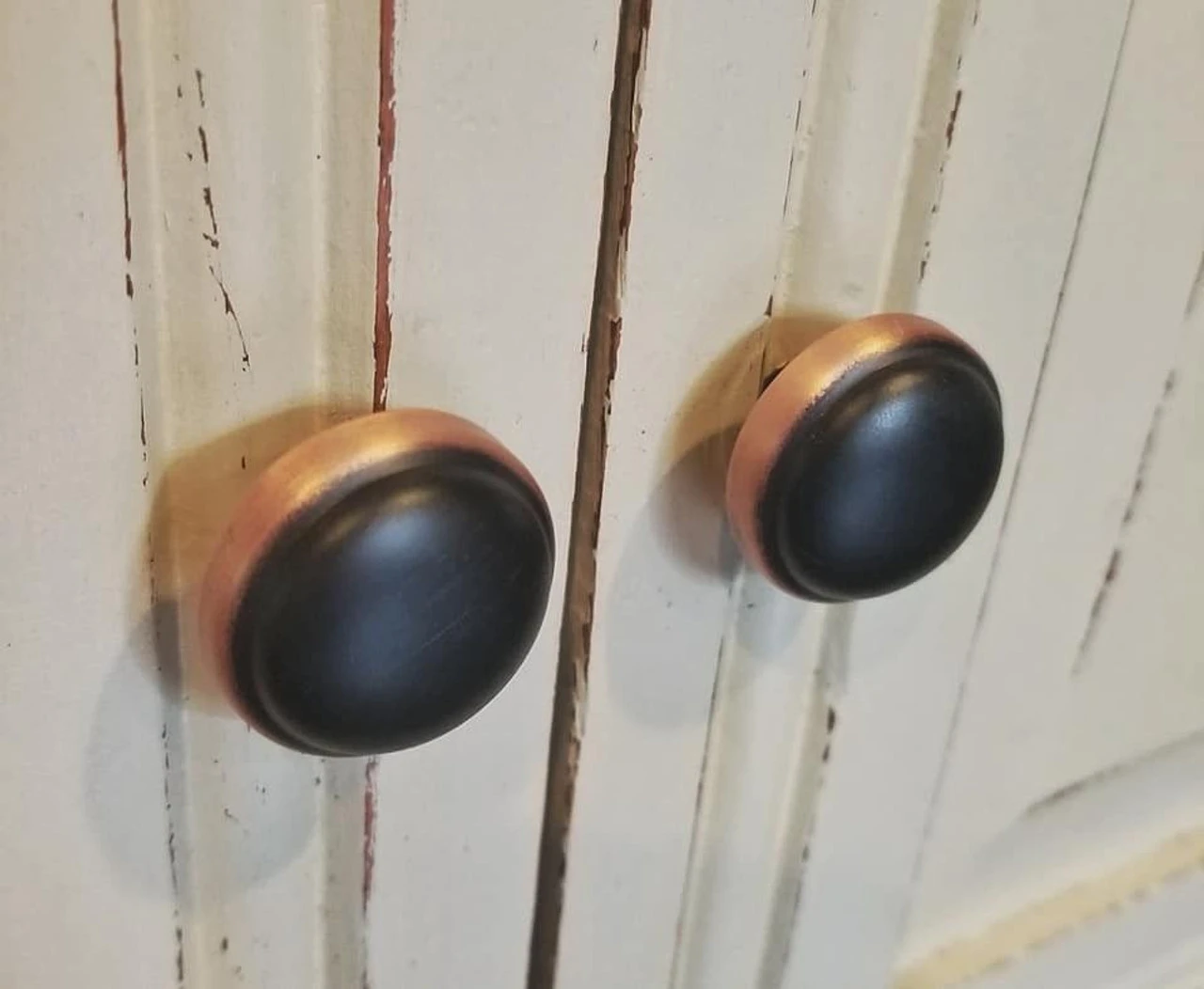 Liberty (50 Pack) 1-1/8" Simple Knob Venetian Bronze With Copper Highlights 3 Liberty (50 Pack) 1-1/8" Simple Knob Venetian Bronze With Copper Highlights - Image 3