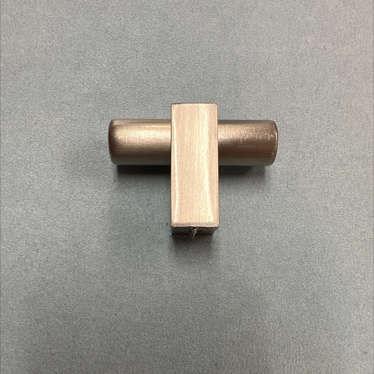 Liberty 1-3/4" Artesia T-Knob Satin Nickel 1 Liberty 1-3/4" Artesia T-Knob Satin Nickel