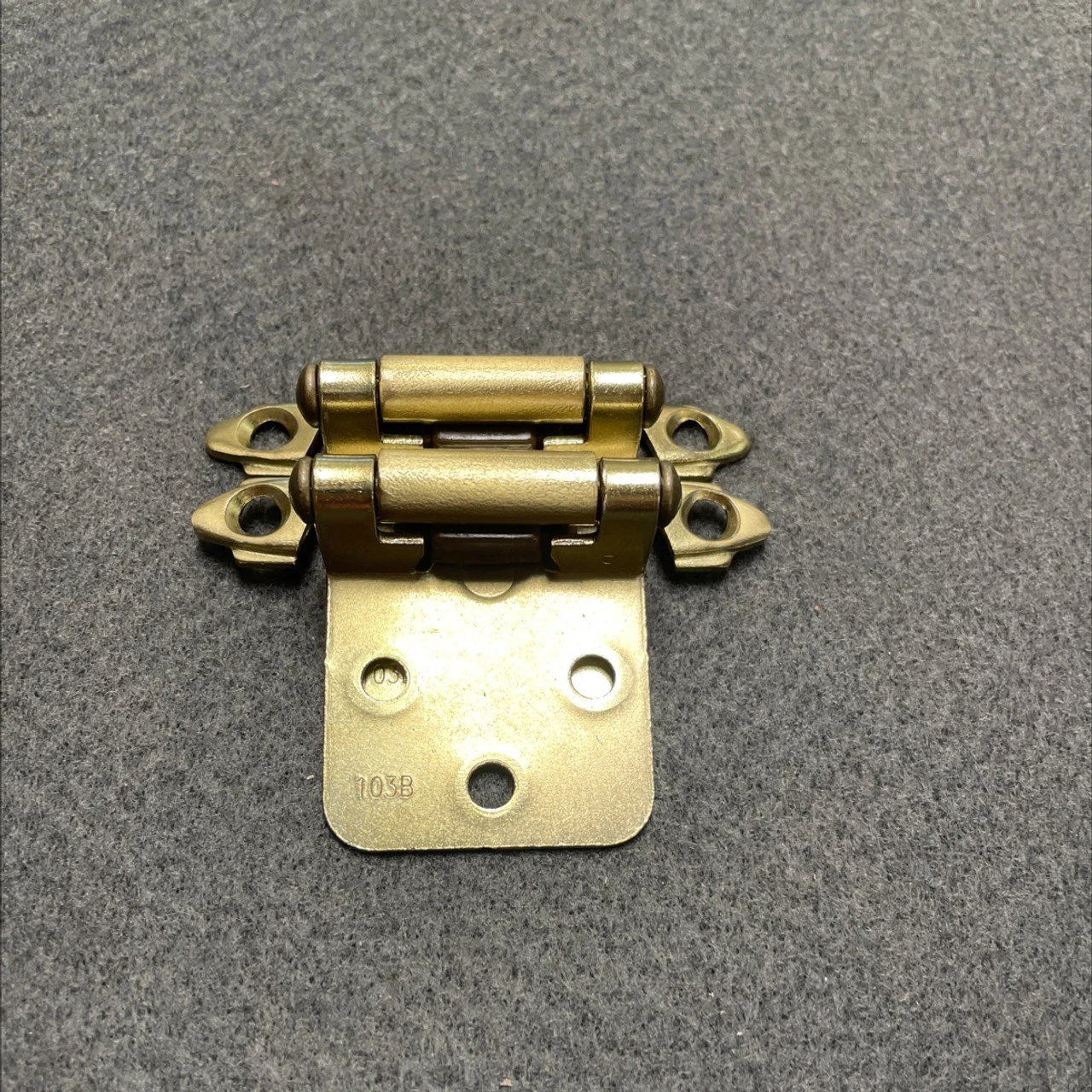 Pair Of Champagne Gold Variable Overlay Self Closing Hinges 1 Pair Of Champagne Gold Variable Overlay Self Closing Hinges