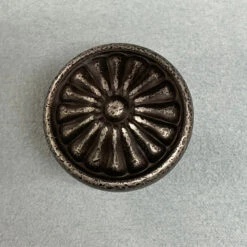 1-1/4" Avante Round Floral Knob Antique English