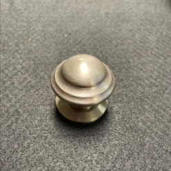 1-1/3" Avante Round Ring Knob Satin Nickel