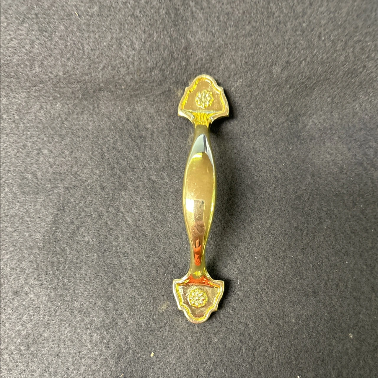 Liberty AS-IS (25-Pack) 3" Decorative Spoon Pull Polished Brass 2 Liberty AS-IS (25-Pack) 3" Decorative Spoon Pull Polished Brass - Image 2