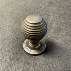 1-1/4" Nantucket Knob With Backplate Iron