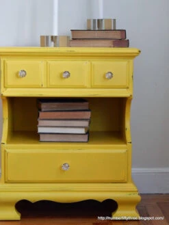 1-1/8" Acrylic Diamond Knob With Polished Solid Brass Base -D'Lawless Hardware Shop acrylic diamond knob with polished solid brass base dl ck 1007 27bp 5 20313.1644336411