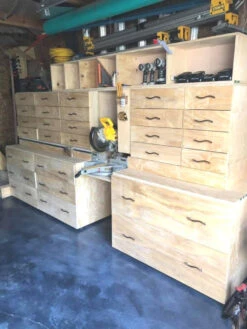 Liberty 3-3/4" Fusilli Angular Pull Red Antique Copper Low Sheen -D'Lawless Hardware Shop angular pull 96mm antique copper l pn0403 ral c 24 43497.1658418993