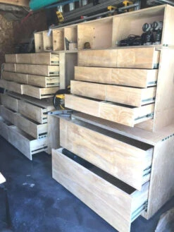 Liberty 3-3/4" Fusilli Angular Pull Red Antique Copper Low Sheen -D'Lawless Hardware Shop angular pull 96mm antique copper l pn0403 ral c 27 99703.1658418993