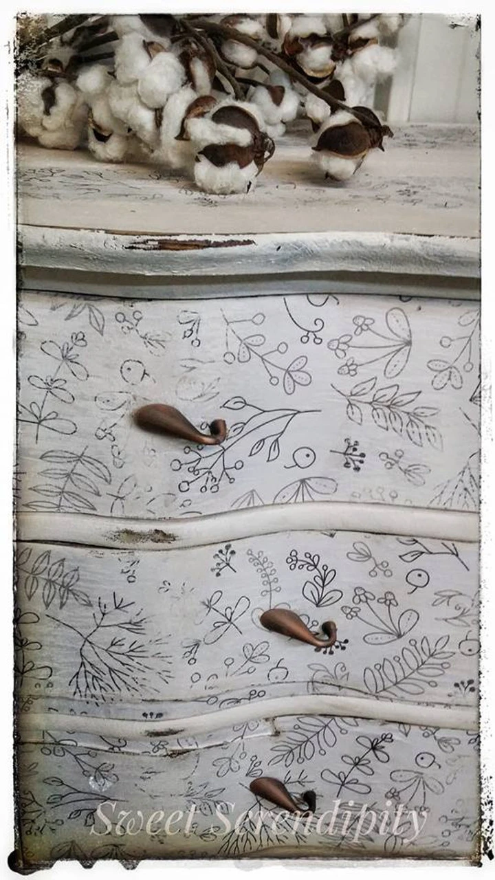 Liberty 1-1/4" Diminishing Knob Red Antique Copper 3 Liberty 1-1/4" Diminishing Knob Red Antique Copper - Image 3