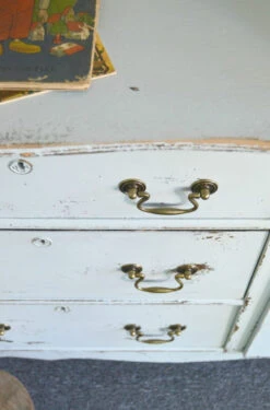 3" Swan Neck Bail Pull With Rosettes Antique English -D'Lawless Hardware Shop bail pull 3 swan neck w rosettes antique english p28 p2355ae 10 37814.1700053006