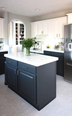 3" Banded Spindle Pull Antique Brass -D'Lawless Hardware Shop banded spindle pull 3 c c antique brass finish lq pbf720 aln c 8 75294.1644952246