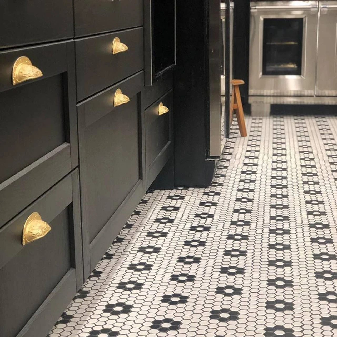 1-3/16" Baroque Scroll Work Knob Satin Brass 5 1-3/16" Baroque Scroll Work Knob Satin Brass - Image 5