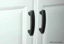 3" Beautiful Pull Venetian Bronze 12 3" Beautiful Pull Venetian Bronze -D'Lawless Hardware Shop beautiful venetian bronze pull 3 dl p2811 3 05482.1645547430