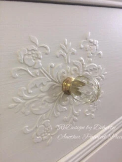 Liberty 1-1/4" Design Facets Ridge Ball Knob Brass & Clear Glass -D'Lawless Hardware Shop bright brass crystal clear glass knob 1 1 4 l p30104 cl c 10 51132.1657901268