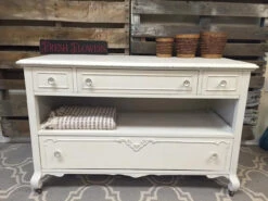 Liberty 1-3/8" Sunflower Knob Brushed Satin Silver 9 Liberty 1-3/8" Sunflower Knob Brushed Satin Silver -D'Lawless Hardware Shop brushed satin silver sunflower knob 1 3 8 lq p84071v bst c 11 17646.1644522957