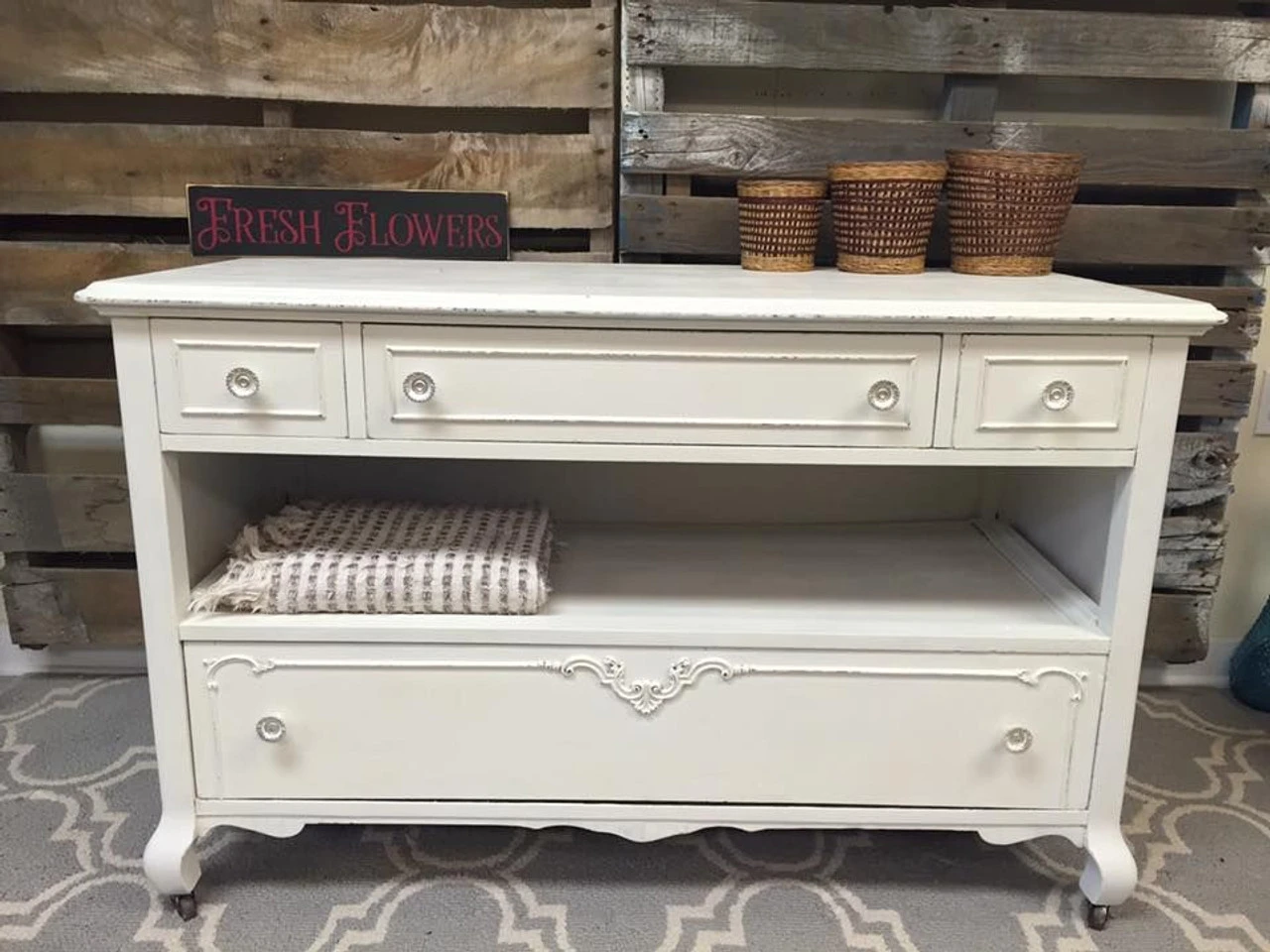 Liberty 1-3/8" Sunflower Knob Brushed Satin Silver 3 Liberty 1-3/8" Sunflower Knob Brushed Satin Silver - Image 3