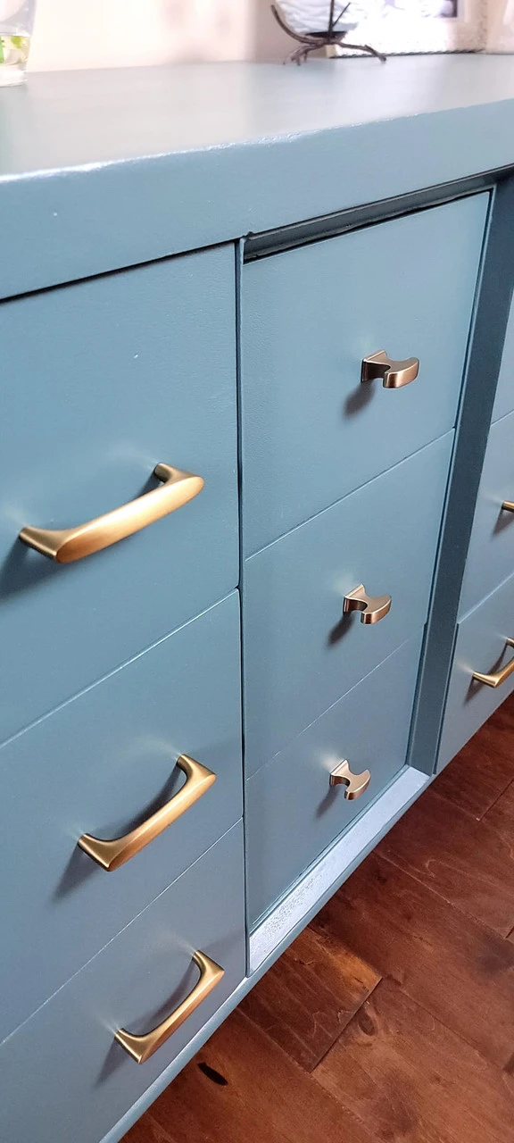 Liberty 1-3/8" Classic Edge Rectangular Knob Champagne Bronze 4 Liberty 1-3/8" Classic Edge Rectangular Knob Champagne Bronze - Image 4