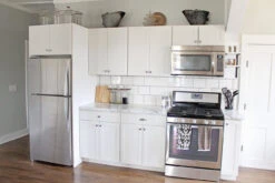 1-1/4" Country Store Cabinet Knob Chrome -D'Lawless Hardware Shop chrome cabinet knob 1 1 4 country store collection p2568chr 6 05059.1644867874