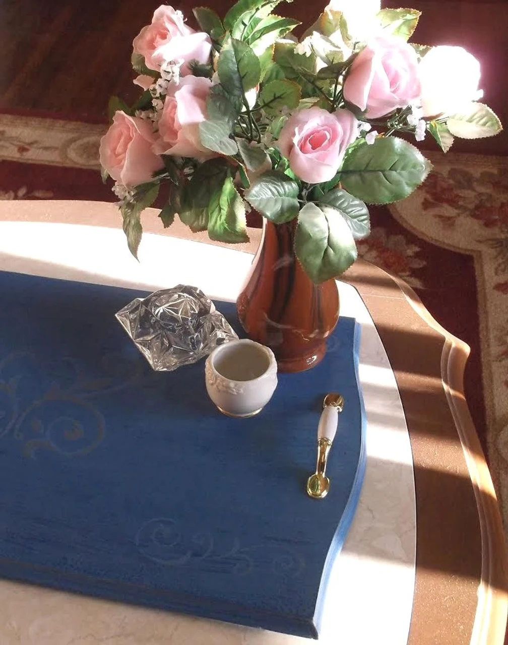 Liberty 3" Classic Whitewashed Wood Center Pull Polished Brass 4 Liberty 3" Classic Whitewashed Wood Center Pull Polished Brass - Image 4