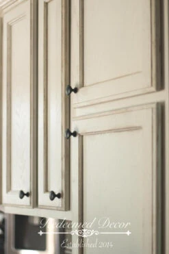 1-1/4" Country Store Knob Flat Black 27 1-1/4" Country Store Knob Flat Black -D'Lawless Hardware Shop classic flat black country store knob 1 1 4 p3325 31mbk 10 95280.1649080590