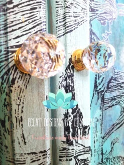 1-3/16" Cut Glass Knob Clear With 24k Gold Plated Base 15 1-3/16" Cut Glass Knob Clear With 24k Gold Plated Base -D'Lawless Hardware Shop cut crystal clear glass knob w 24k gold plated base 1 3 16 17 68254.1642787473