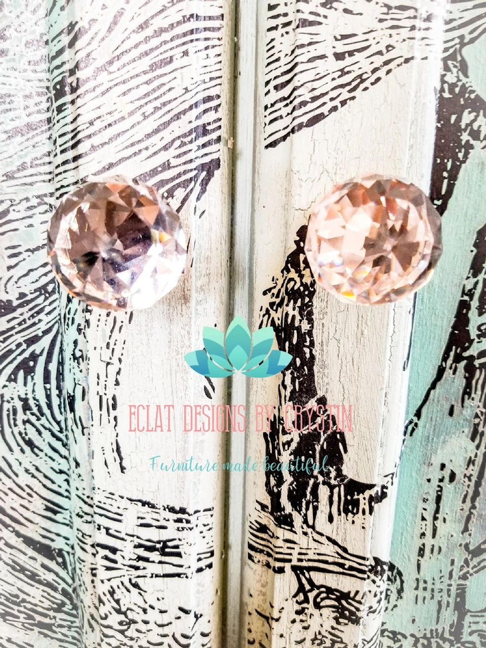 1-3/16" Cut Glass Knob Clear With 24k Gold Plated Base 9 1-3/16" Cut Glass Knob Clear With 24k Gold Plated Base - Image 9