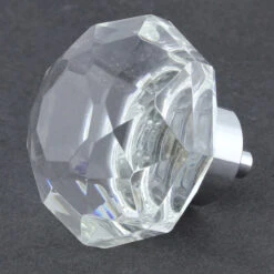1-3/4" Star Cut Glass Knob Clear