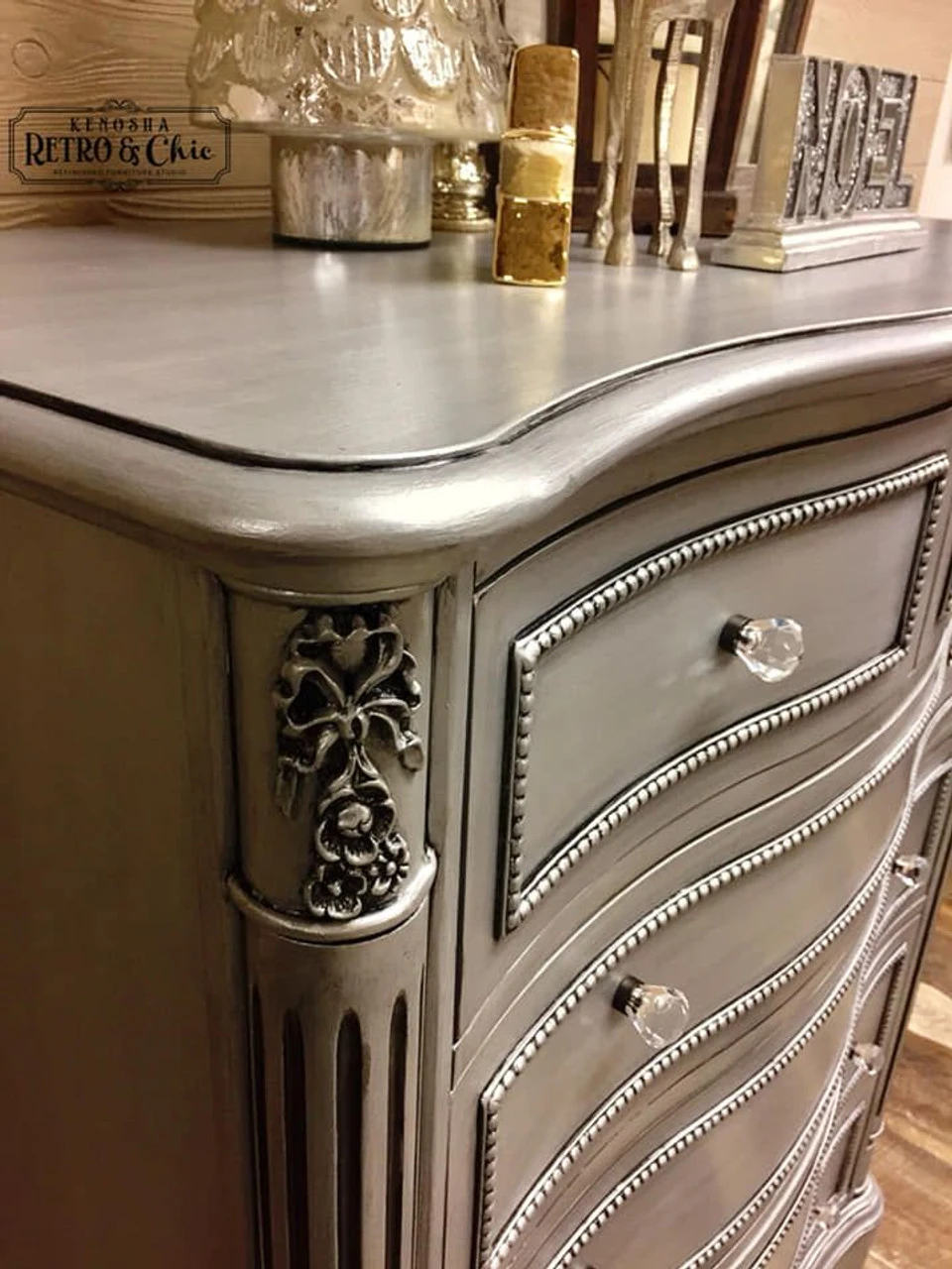 1-1/8" Diamond Acrylic Knob With Oil Rubbed Bronze Base 5 1-1/8" Diamond Acrylic Knob With Oil Rubbed Bronze Base - Image 5