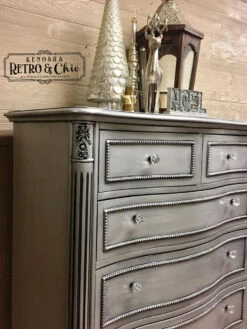 1-1/8" Diamond Acrylic Knob With Oil Rubbed Bronze Base 14 1-1/8" Diamond Acrylic Knob With Oil Rubbed Bronze Base -D'Lawless Hardware Shop diamond acrylic knob with bronze solid brass base dl ck 1007 27ob 42 95900.1644526360