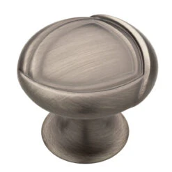 Liberty 1-1/2" Myrcella Emmy Knob Heirloom Silver