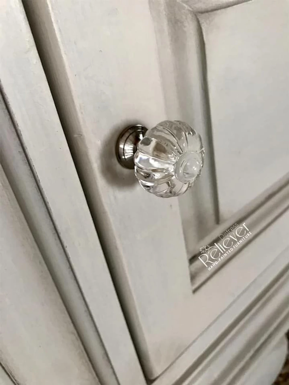 1-1/16" Acrylic Pumpkin Shaped Knob Clear With Chrome 8 1-1/16" Acrylic Pumpkin Shaped Knob Clear With Chrome - Image 8