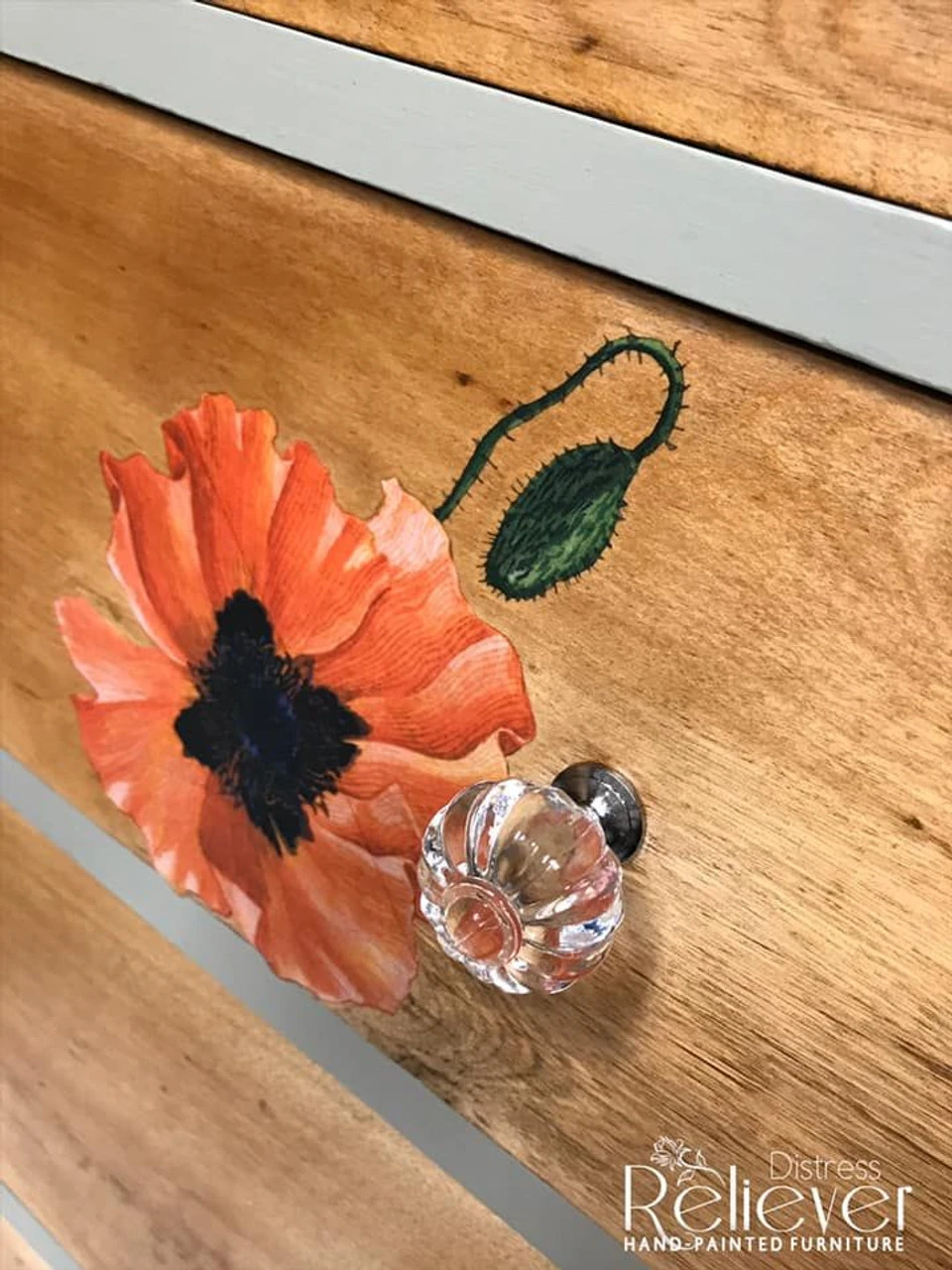 1-1/16" Acrylic Pumpkin Shaped Knob Clear With Chrome 5 1-1/16" Acrylic Pumpkin Shaped Knob Clear With Chrome - Image 5