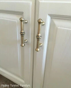 Liberty 3" French Romantics Tassel Pull Tumbled Antique Brass 12 Liberty 3" French Romantics Tassel Pull Tumbled Antique Brass -D'Lawless Hardware Shop french tassel rigid pull tumbled antique brass 3 l pn1293 abt c 7 07697.1658168917