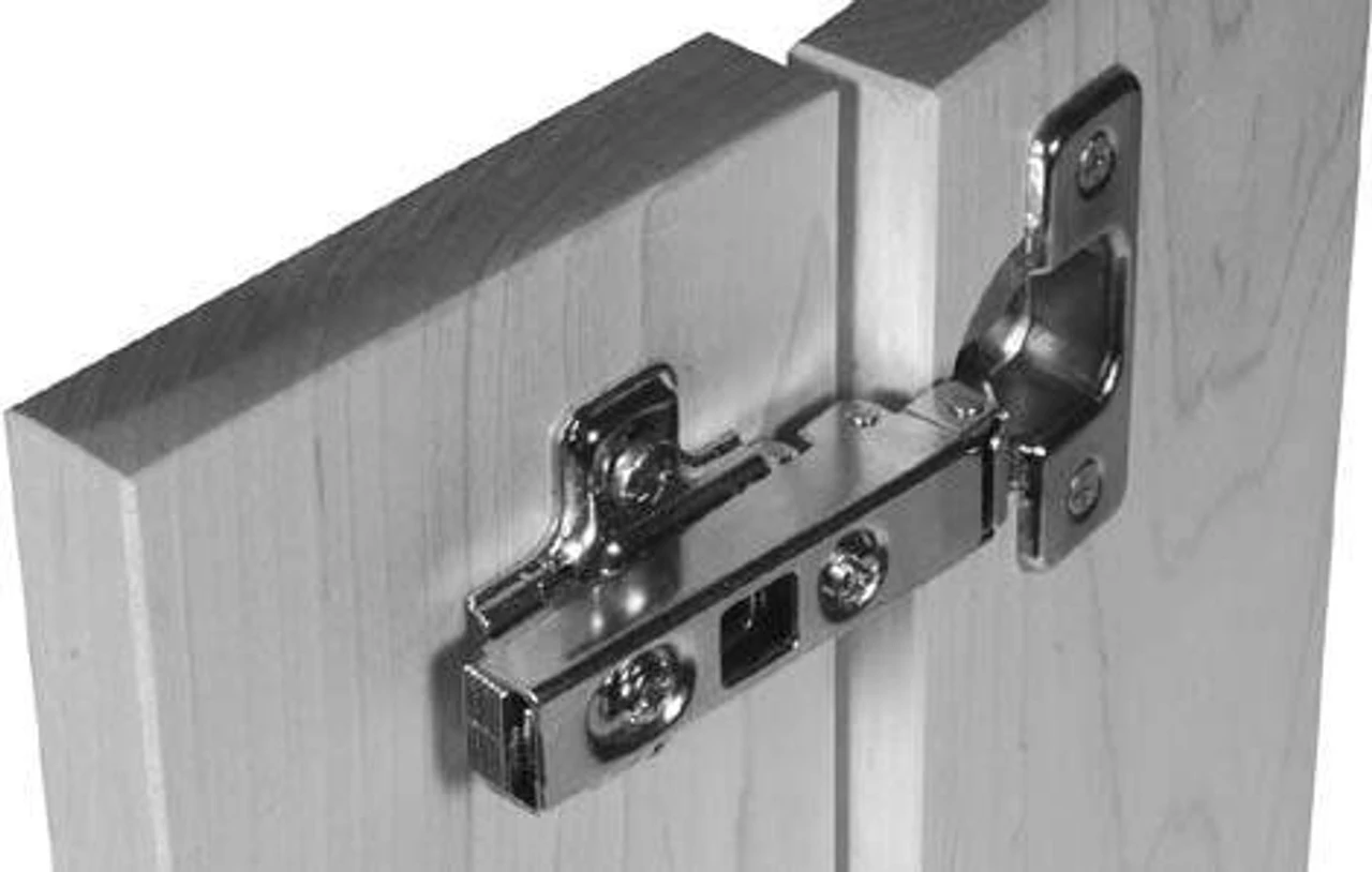 Liberty Full Overlay Easy Clip Hinge 110 Degree Opening (H71D23) LQ-H71023-NP-A 2 Liberty Full Overlay Easy Clip Hinge 110 Degree Opening (H71D23) LQ-H71023-NP-A - Image 2