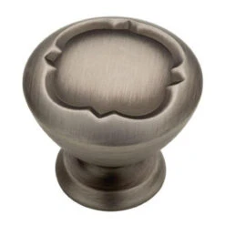 Liberty 1-1/4" Round Emblem Knob Heirloom Silver