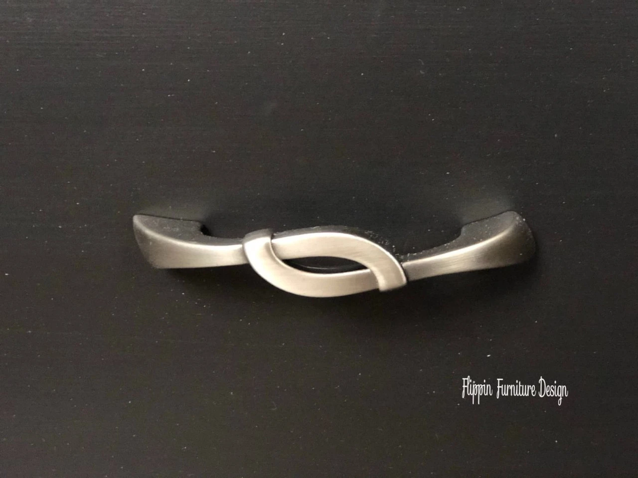 Liberty 3" Or 3-3/4" Dual Mount North Hampton Unity Pull Heirloom Silver 3 Liberty 3" Or 3-3/4" Dual Mount North Hampton Unity Pull Heirloom Silver - Image 3