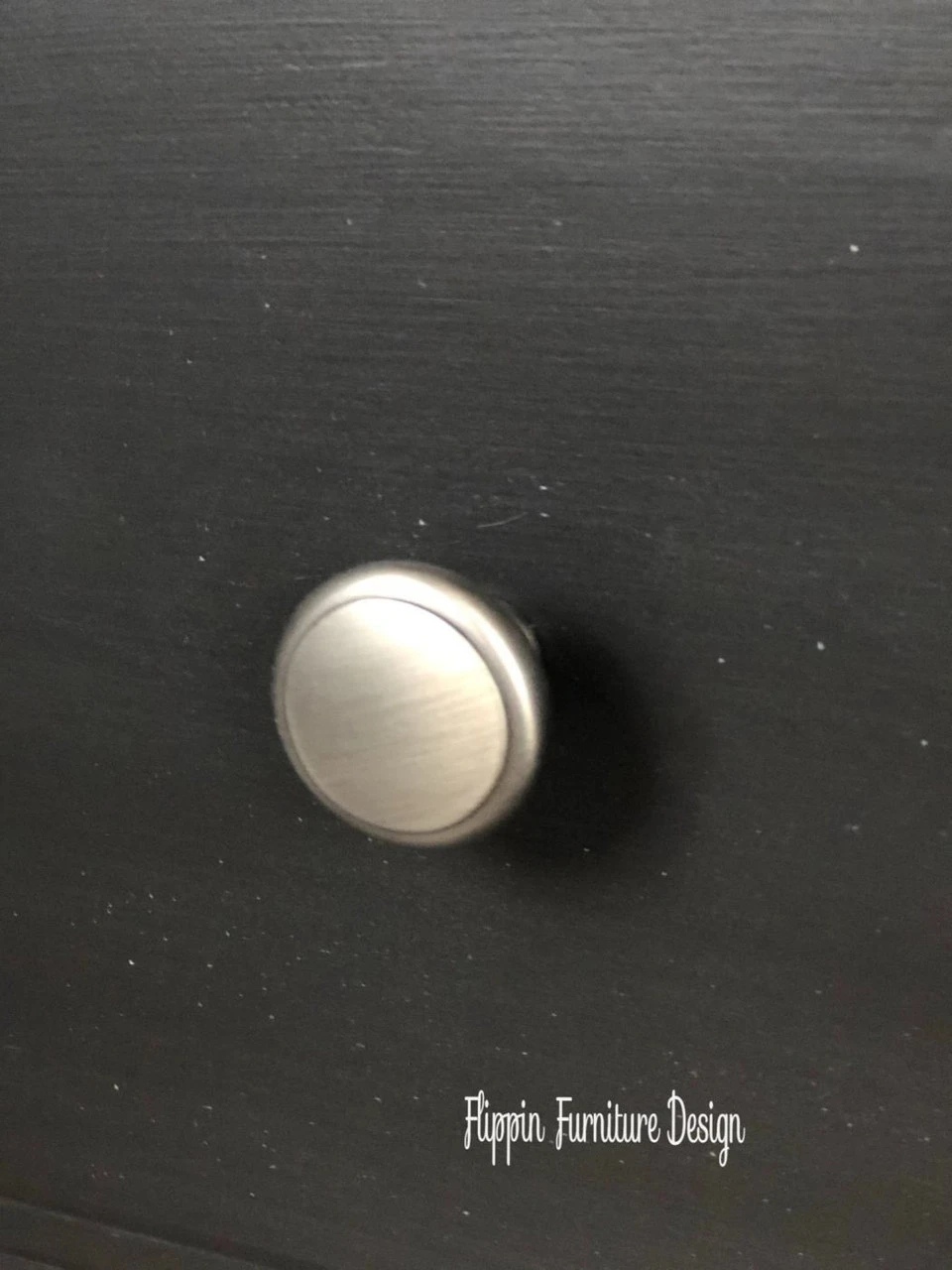 Liberty 1-3/16" Athens Perimeter Knob Heirloom Silver 3 Liberty 1-3/16" Athens Perimeter Knob Heirloom Silver - Image 3