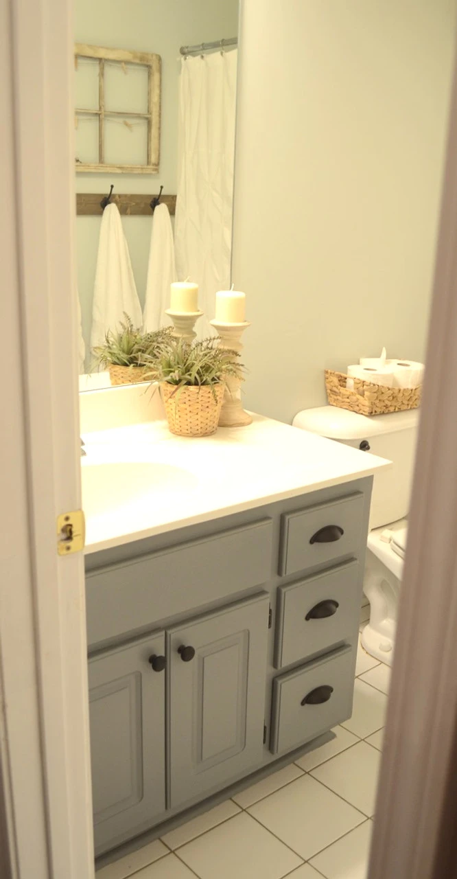 1-1/4" Country Store Knob Oil Rubbed Bronze 4 1-1/4" Country Store Knob Oil Rubbed Bronze - Image 4