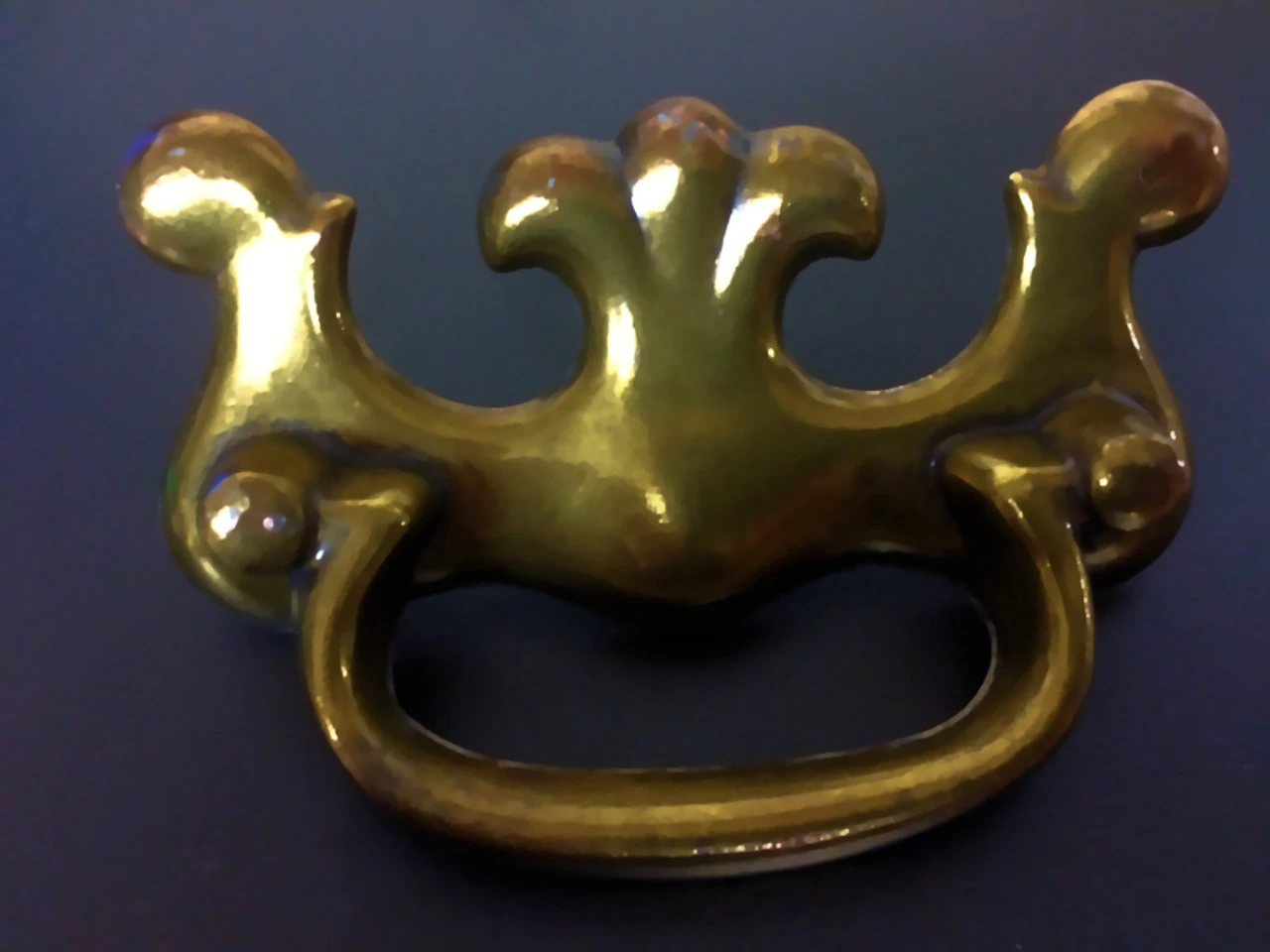 3" Single Post Bail Pull Antiqued Brass 1 3" Single Post Bail Pull Antiqued Brass