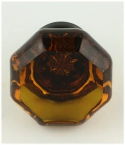 1-3/8" Octagon Cut Glass Knob Root Beer With Oil Rubbed Bronze 19 1-3/8" Octagon Cut Glass Knob Root Beer With Oil Rubbed Bronze -D'Lawless Hardware Shop root beer cut glass knob octagon w oil rubbed bronze 36mm 9 23055.1657657165