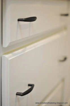 Liberty 1-3/16" Contempo Rope Edge Knob Oil Rubbed Bronze -D'Lawless Hardware Shop rope edge knob 30mm oil rubbed bronze l pn0293 ob c 5 66642.1657721867