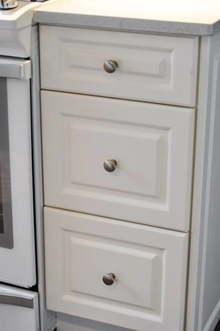 Liberty 1-7/16" Round Knob Brushed Satin Nickel 3 Liberty 1-7/16" Round Knob Brushed Satin Nickel - Image 3