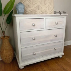 1-1/4" Square Vista Knob Satin Nickel With White Ceramic Insert 6 1-1/4" Square Vista Knob Satin Nickel With White Ceramic Insert -D'Lawless Hardware Shop square knobs 1 83272.1657828576