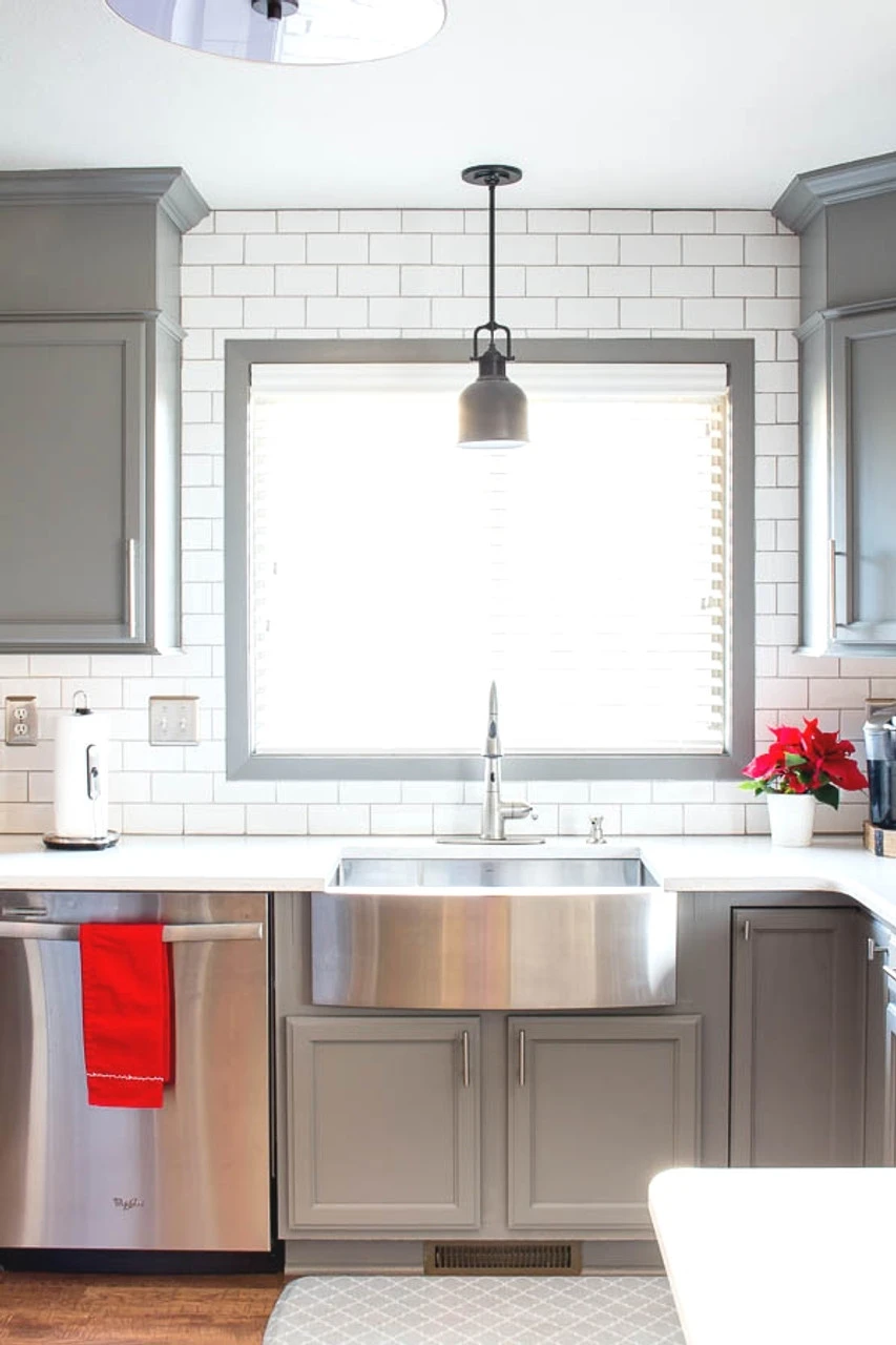 Liberty 2-1/2" Builder's Program Steel Bar Pull Stainless Steel 3 Liberty 2-1/2" Builder's Program Steel Bar Pull Stainless Steel - Image 3