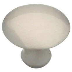 Liberty 1-1/3" Barcelona Sweepy Knob Satin Nickel