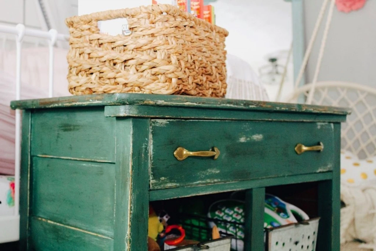 Liberty 3" Clover End Pull Antique English 4 Liberty 3" Clover End Pull Antique English - Image 4