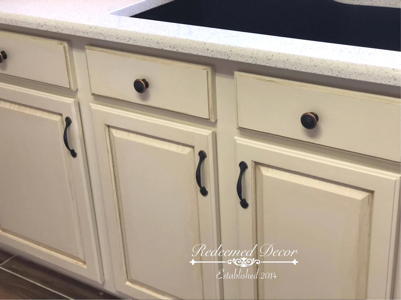 Liberty 1-3/16" Cabinet Shop Ridge Knob Venetian Bronze 5 Liberty 1-3/16" Cabinet Shop Ridge Knob Venetian Bronze - Image 5