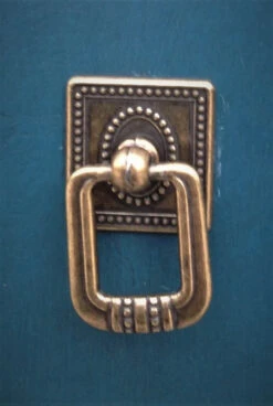 1-3/8" Vintage Federal Style Ring Pull Antique Brass -D'Lawless Hardware Shop vintage federal style bail drop pull w square ring antique brass finish dl p2863 ab 12 72967.1645031151
