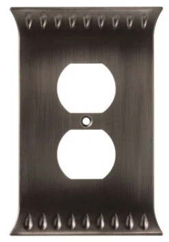 Liberty Wadsworth Single Duplex Wall Plate - Heirloom Silver